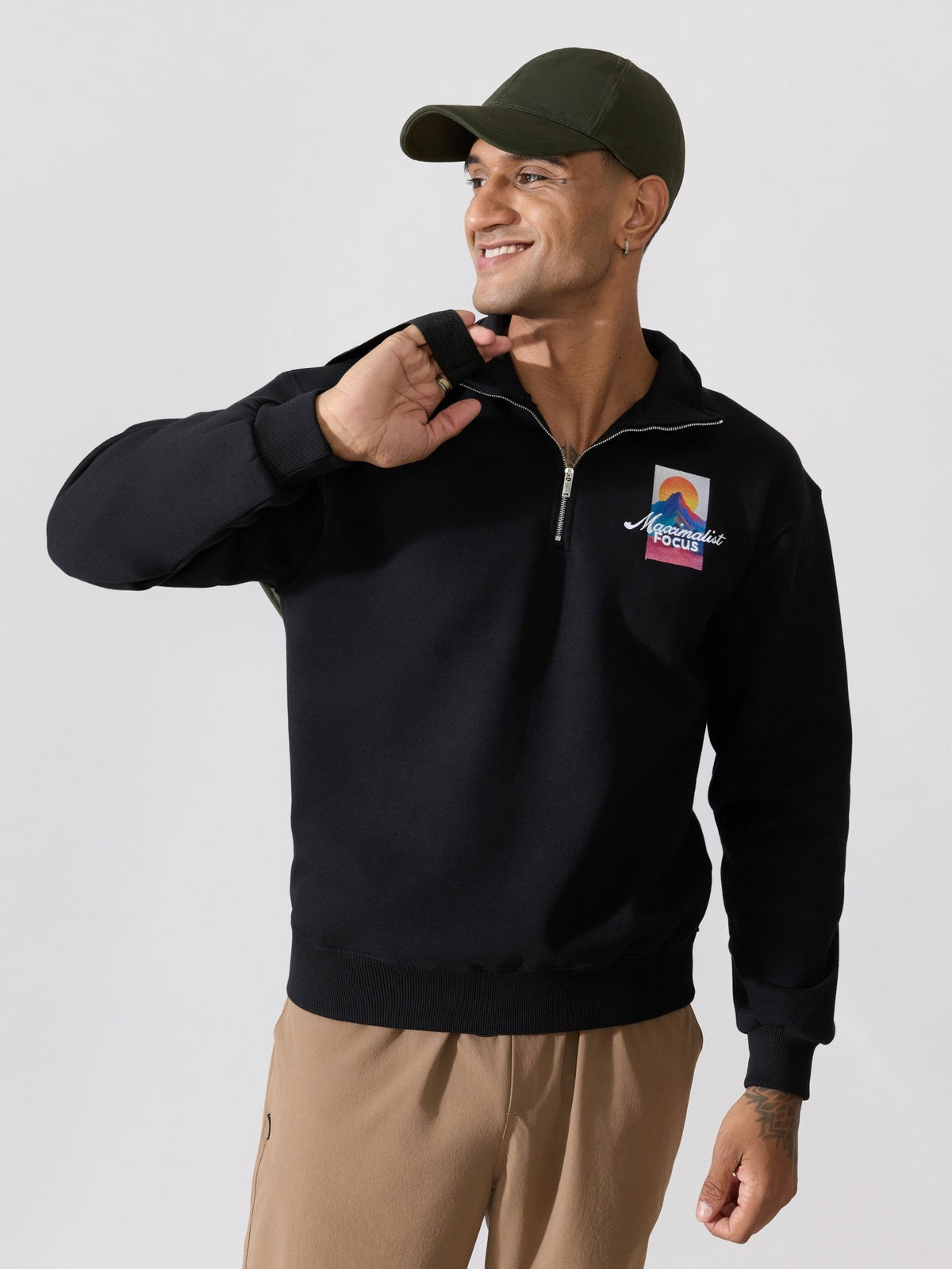 Zelios - Black Adventure Graphic Half-Zip Sweatshirt - Espanshe