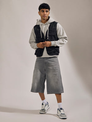 men's black zippered cargo vest with utility pockets and zip closure
trendy outfits for men