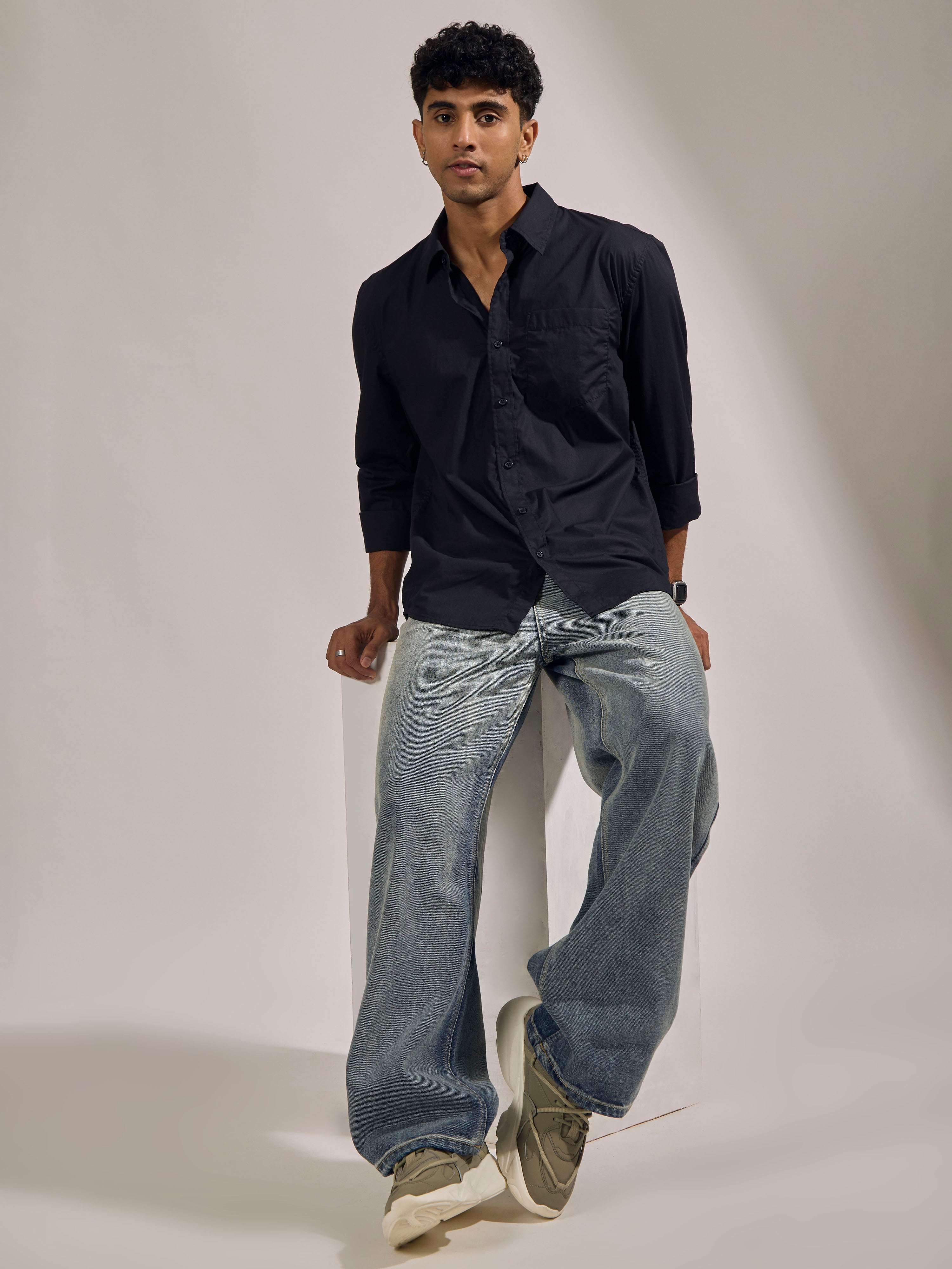 men's black full sleeve solid shirt with premium quality cotton
Men's outfit for every occassion