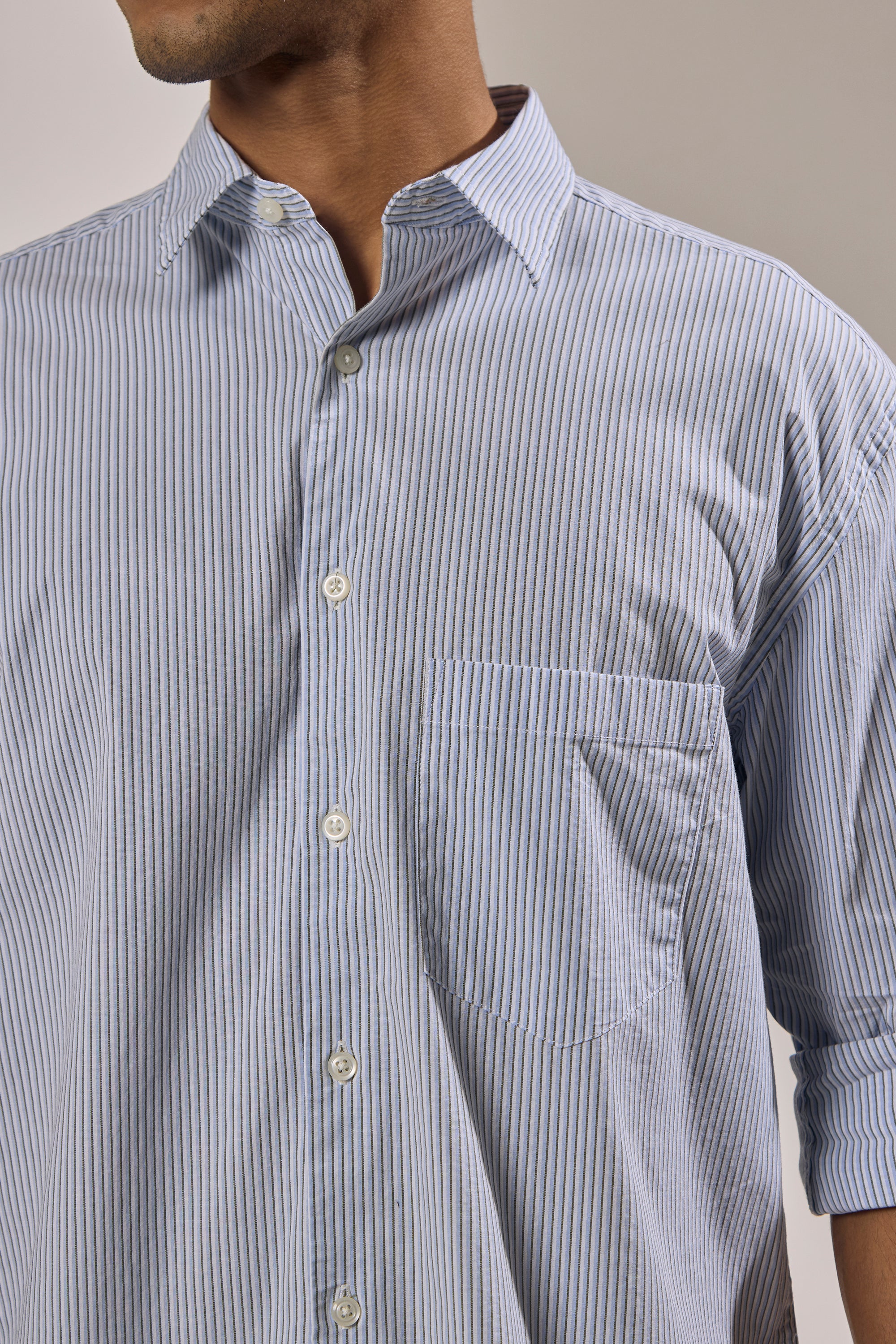 men's oversized olive blue  stripped shirt with full sleeve and chest pocket made from 100% cotton.
pure cotton shirts for men
oversized shirts for men