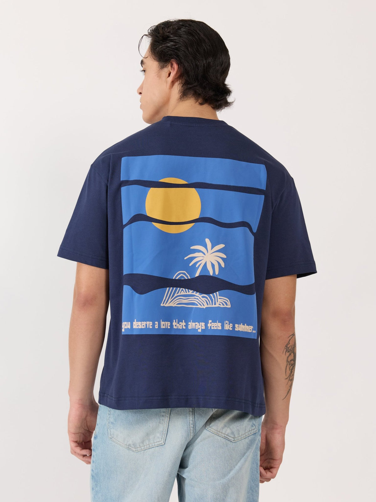 Sheldon - Tropical Sunset Graphic Navy Blue Loose Fit T-Shirt - Espanshe