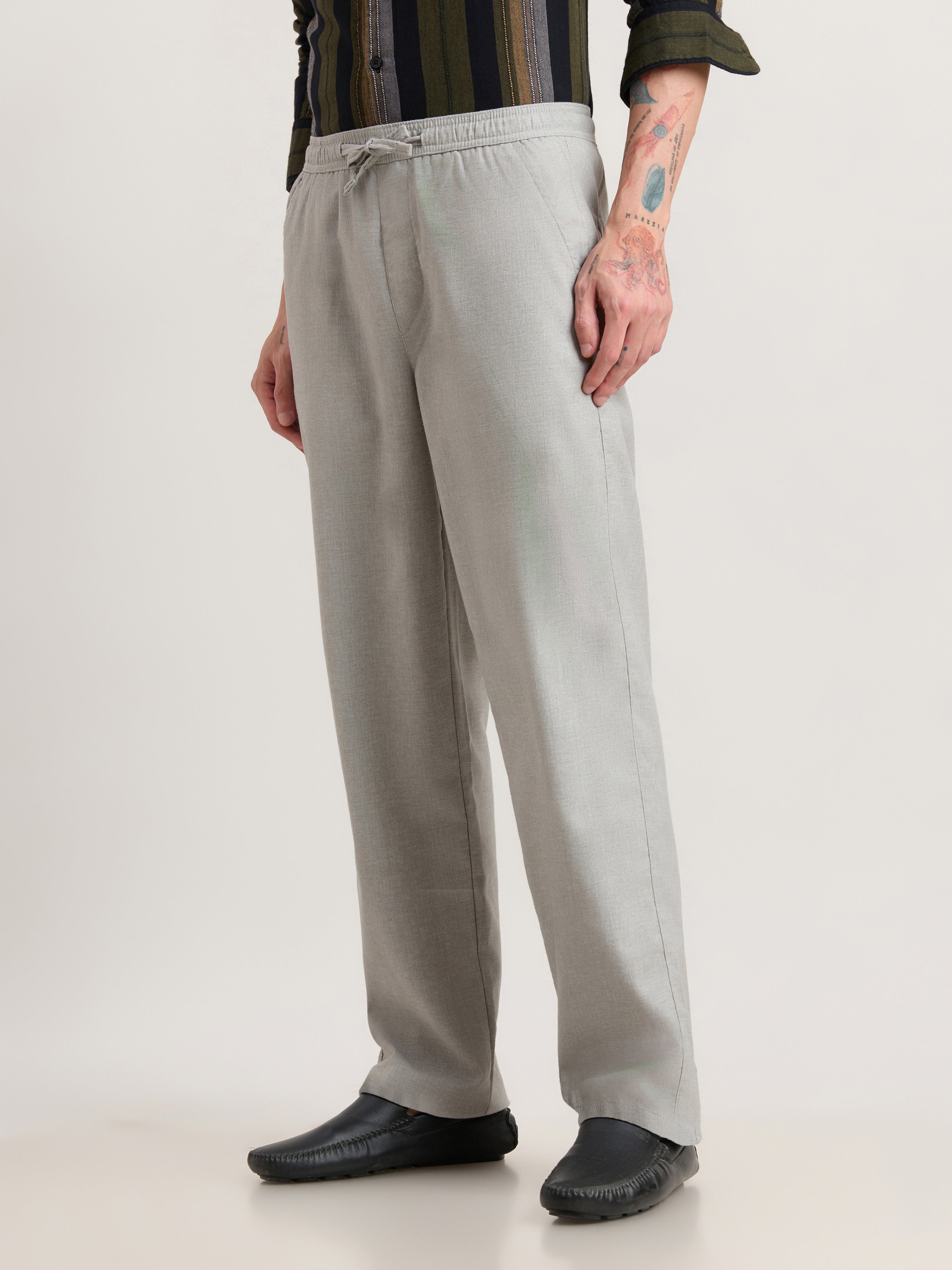 Nesisor - Straight Fit Casual Pant - Light Grey