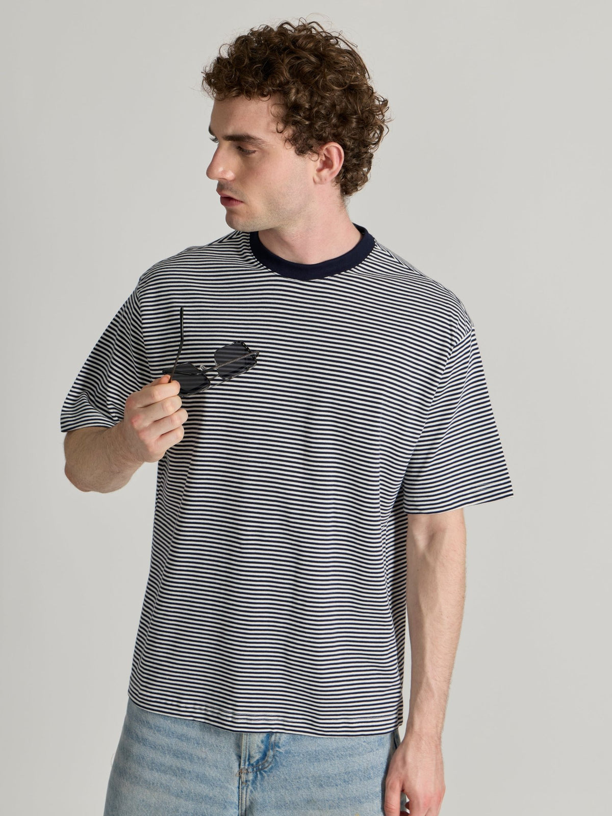 Ionathan - Striped Crew T-Shirt - Navy Blue - Espanshe