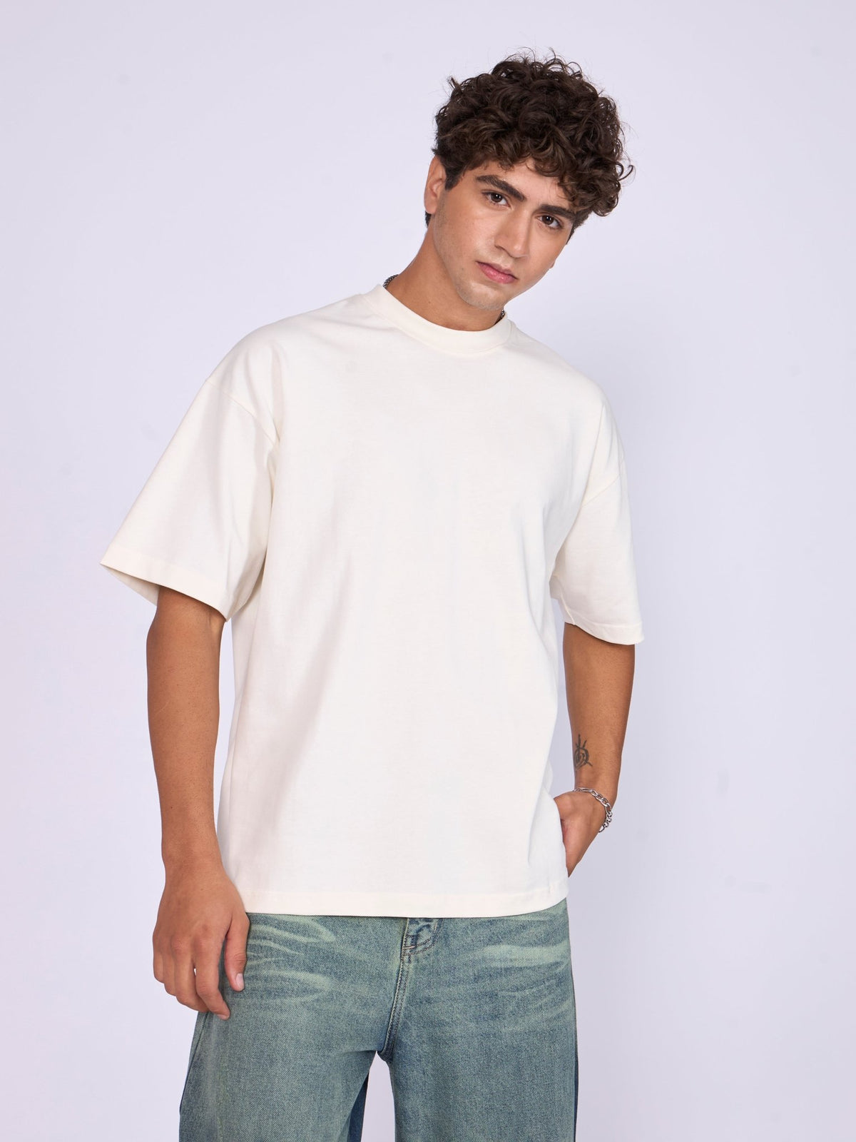 Stirling - Loose Fit T-Shirt - White - Espanshe