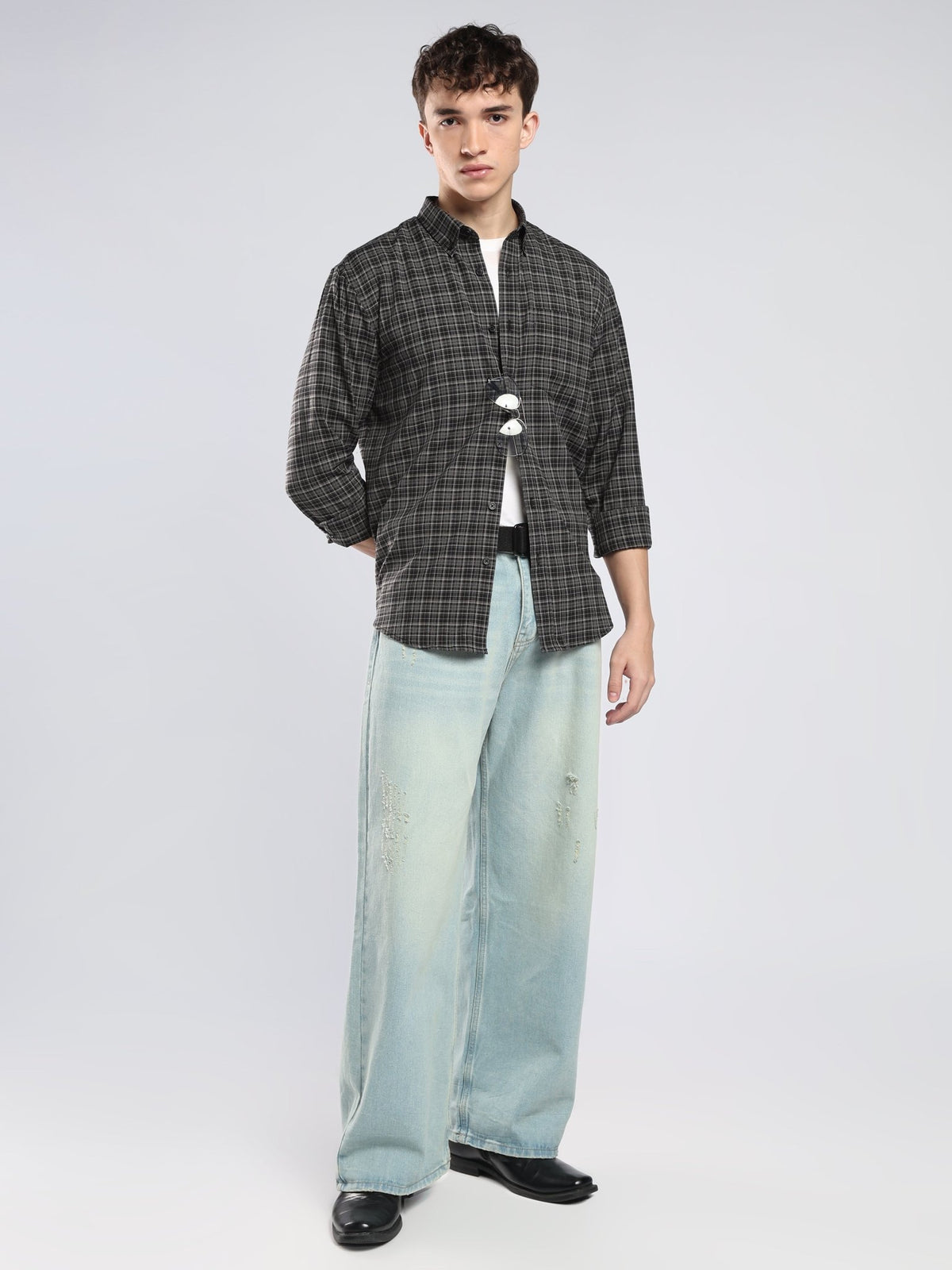 Vololo - Relaxed Fit Checks Shirt - Black - Espanshe