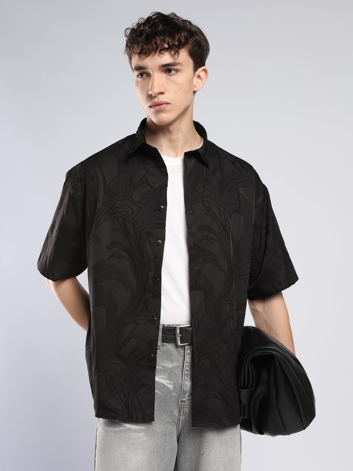 Bopha - Embroidery Half Sleeve Shirt - Black - Espanshe