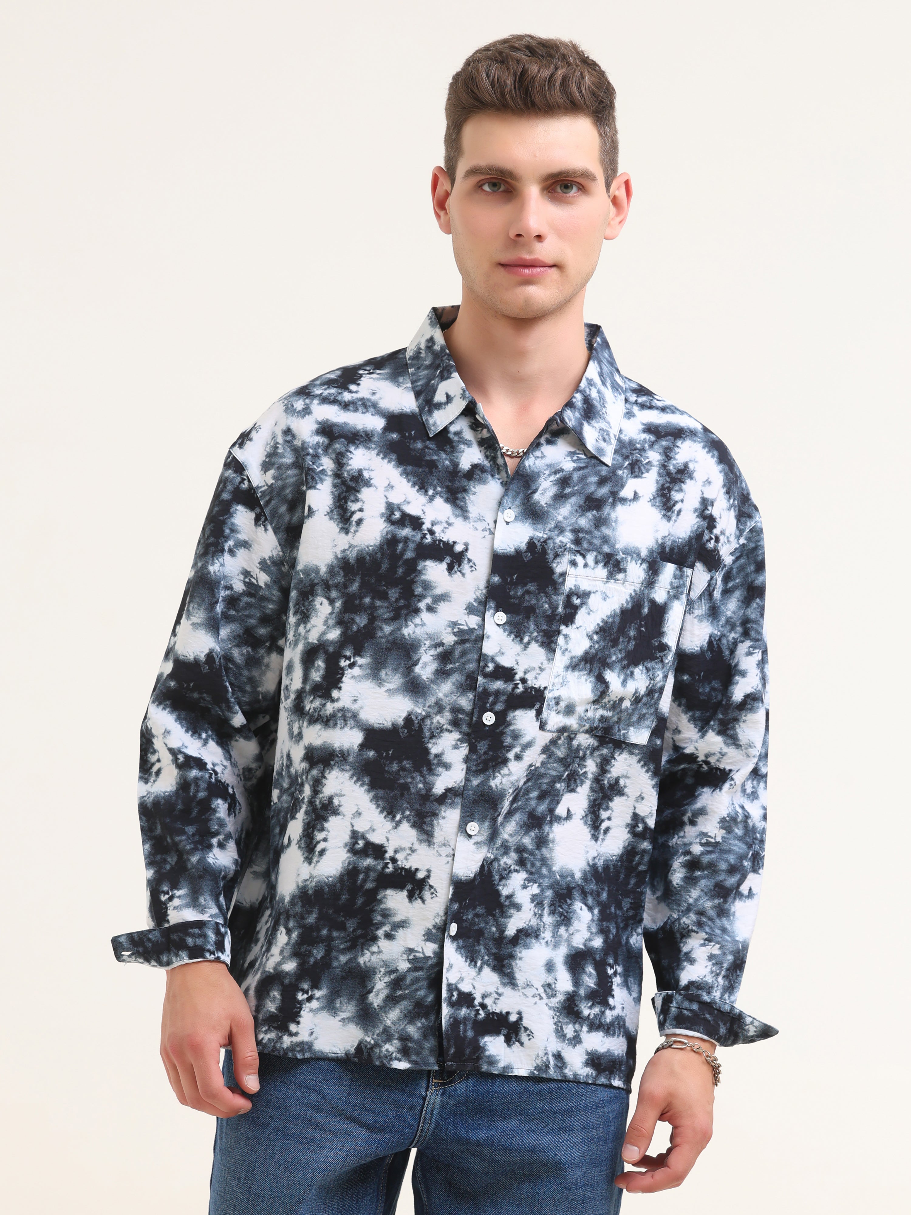 Tarr Baggy Printed Shirt- white