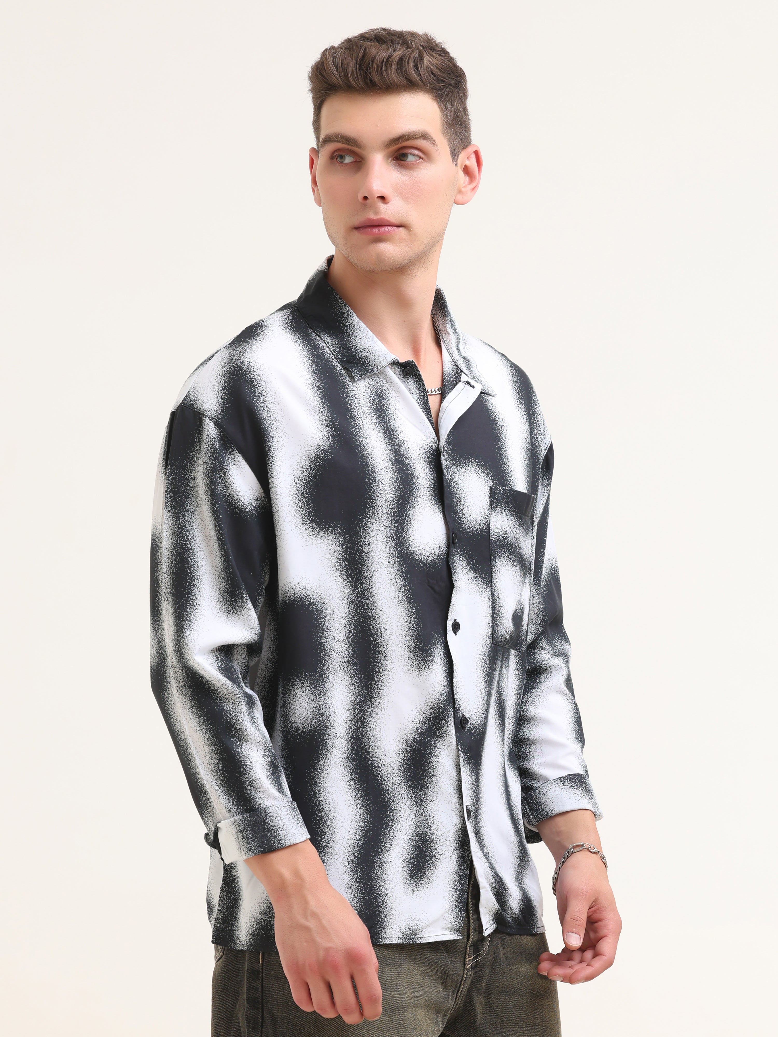 Tezee Baggy Printed Shirt- Black