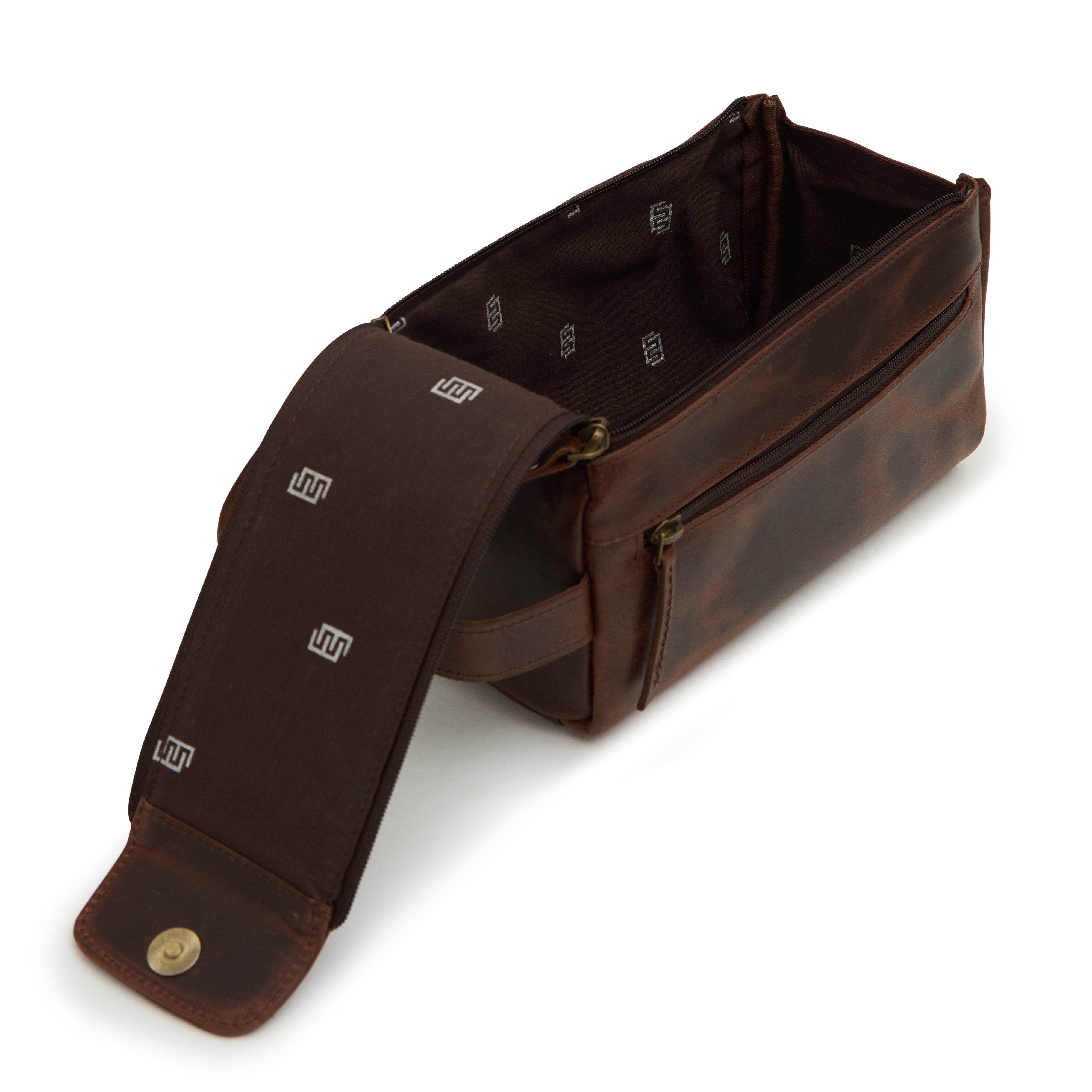 men's Leather Retro Dual Zipper Toiletry Bag in brown