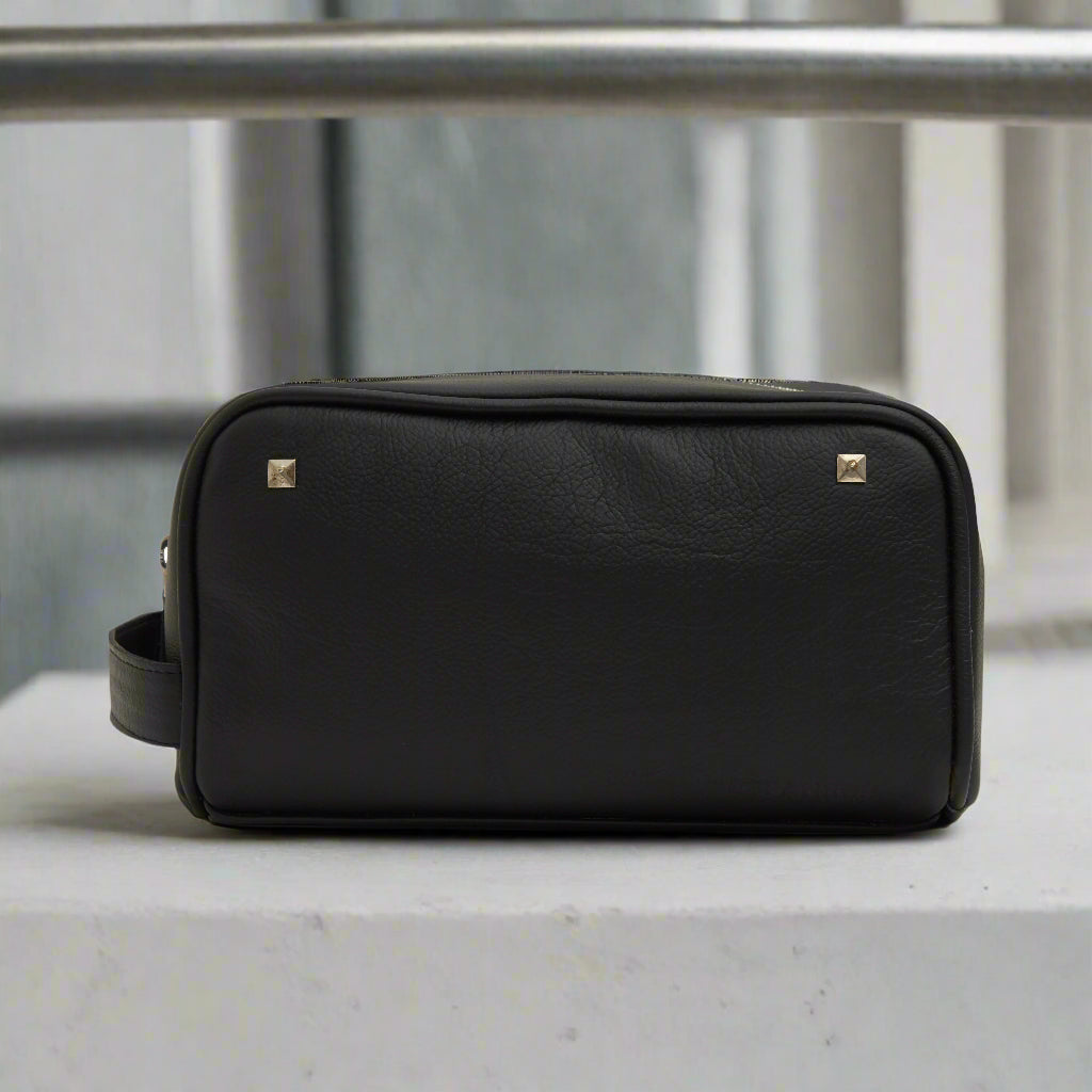 men's Minimalistic Leather Bag - Black

