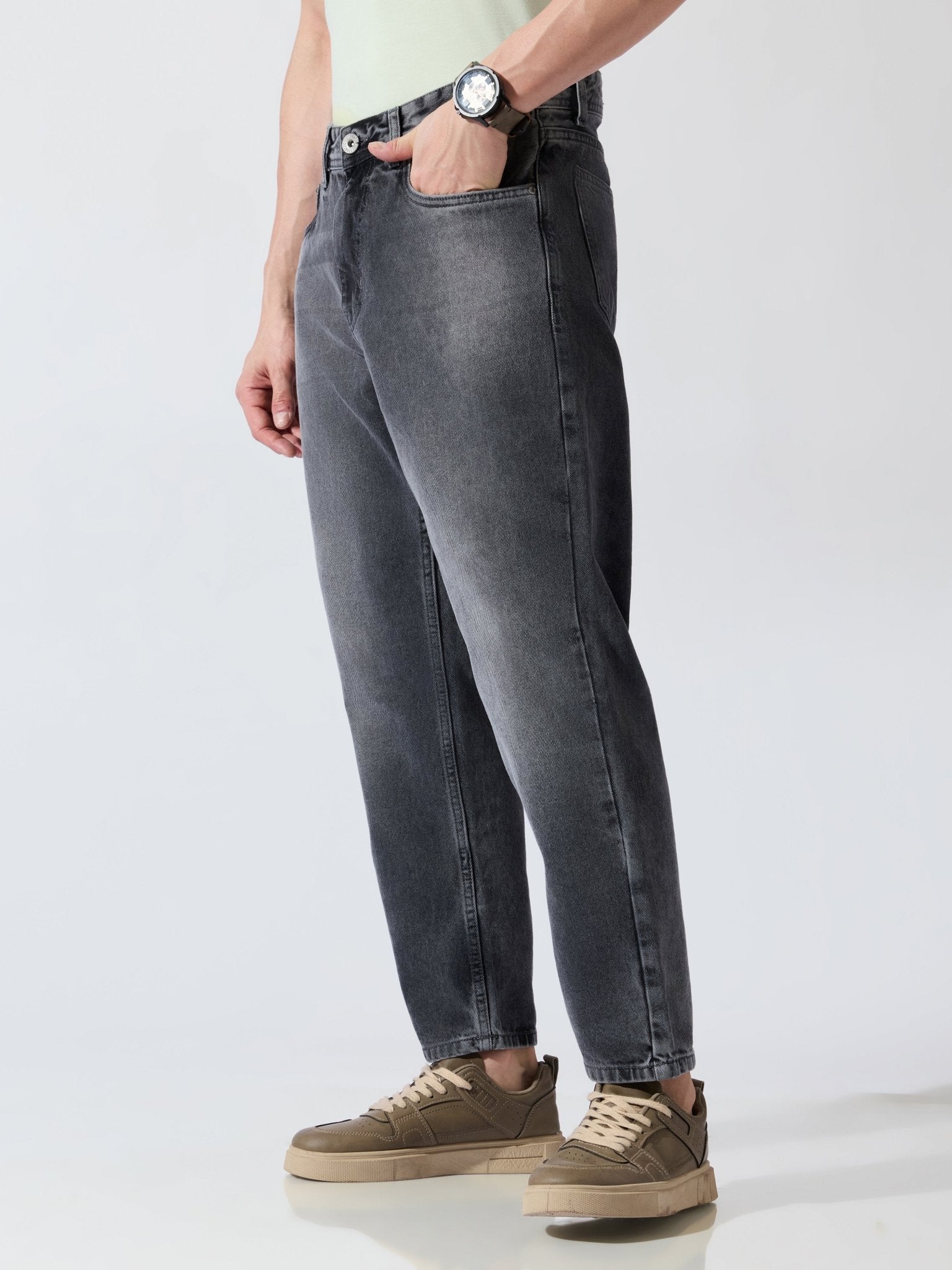 Lare - Crop Fit Jeans - Black Shade - Espanshe