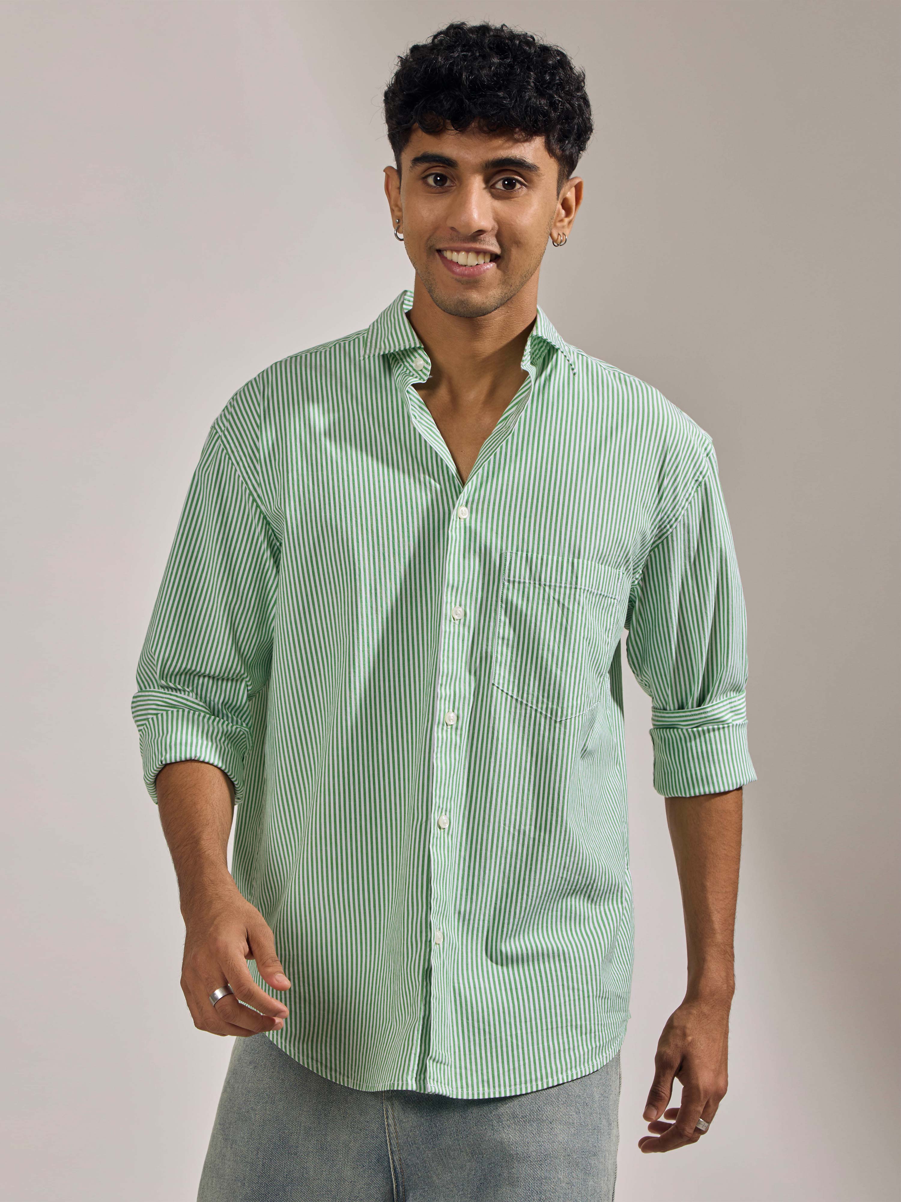 oversized stripped shirt with full sleeve and chest pocket made from 100% cotton.
pure cotton shirts for men
oversized shirts for men