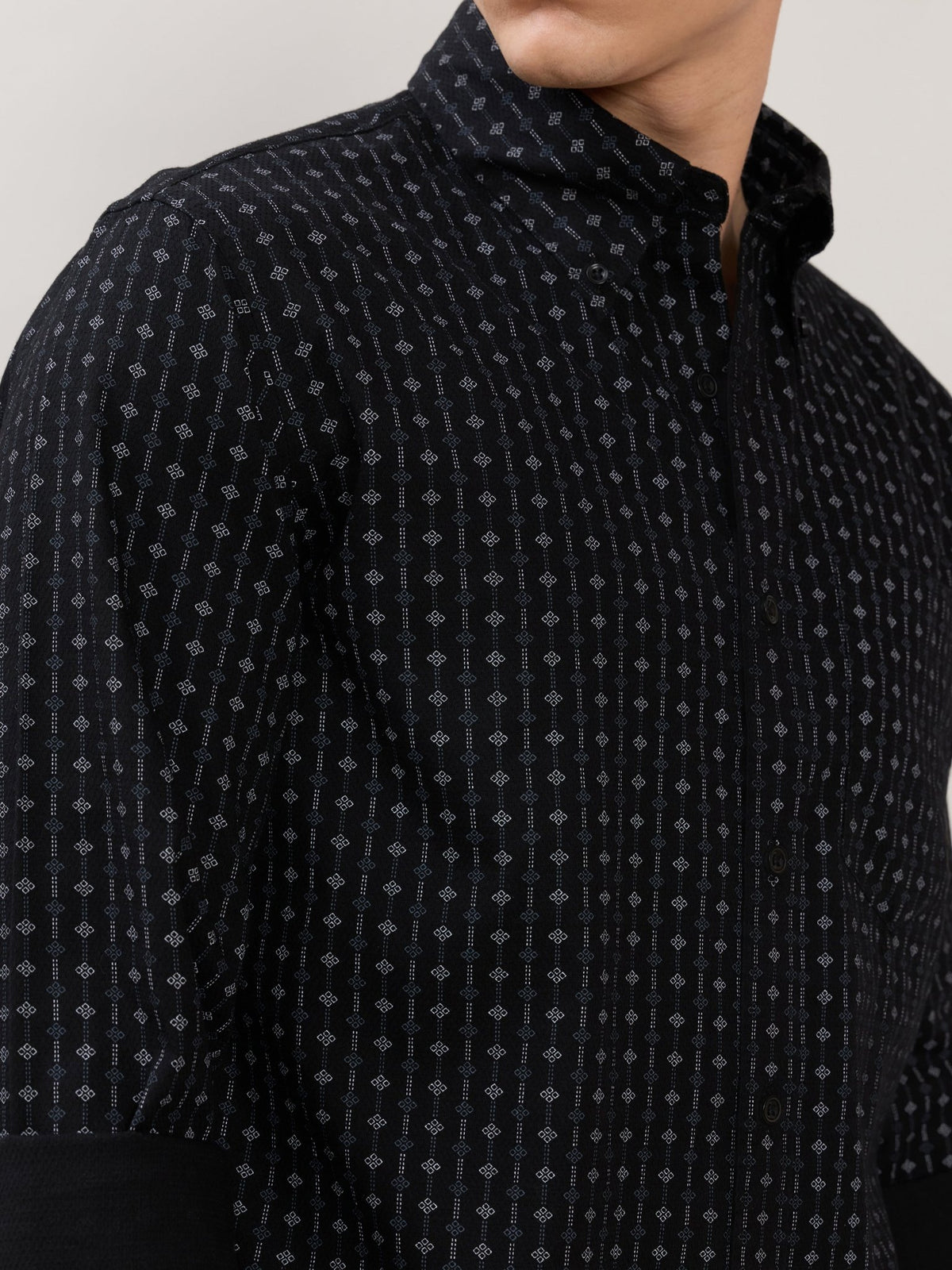 Nerelo - Smart Fit Printed Cotton Shirt - Black - Espanshe