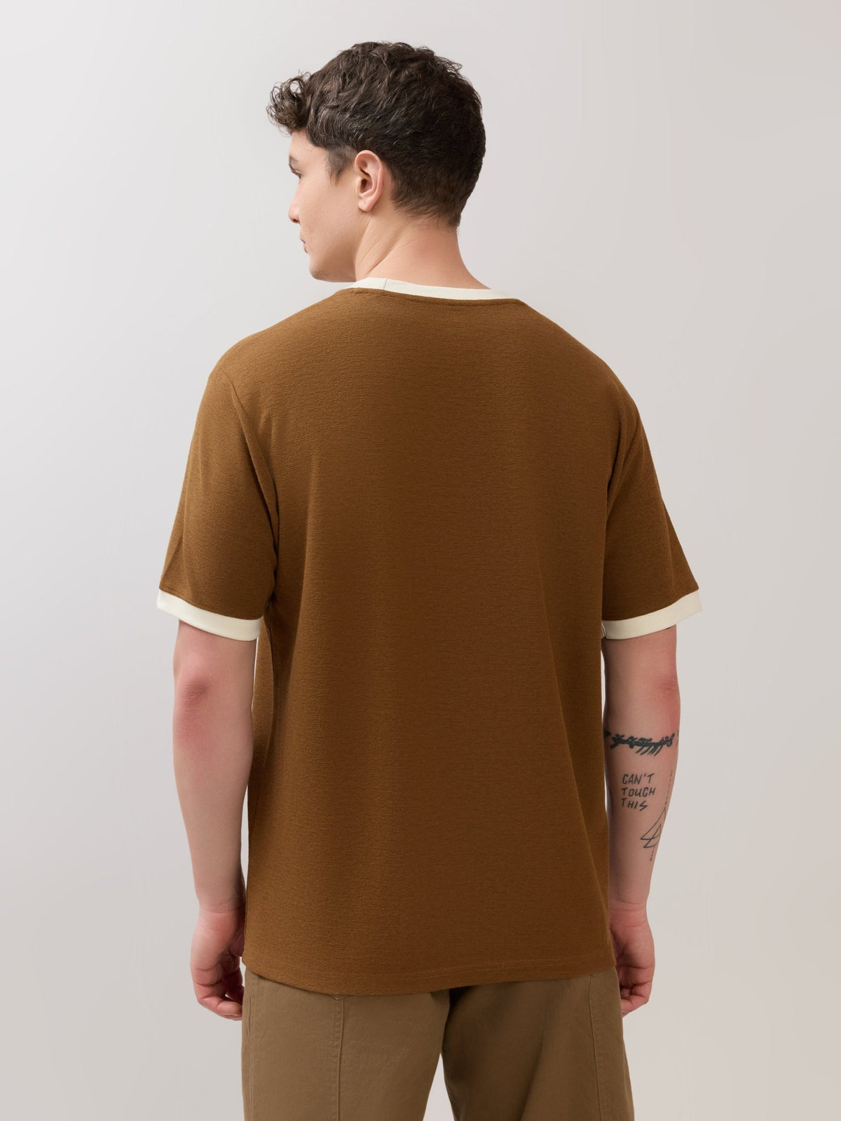 Karoon - Slim Fit Round-Neck T-Shirt - Brown - Espanshe