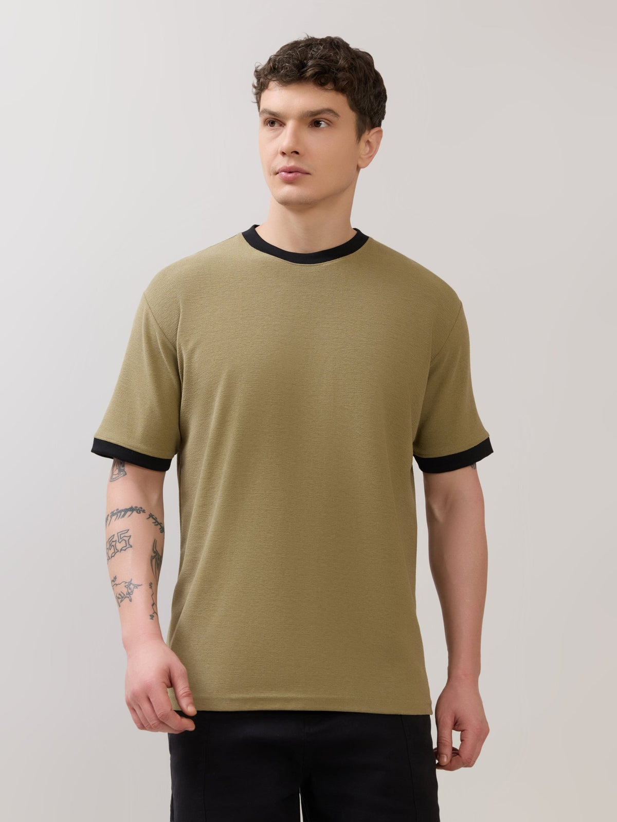 Karoon - Slim Fit Round-Neck T-Shirt - Olive - Espanshe