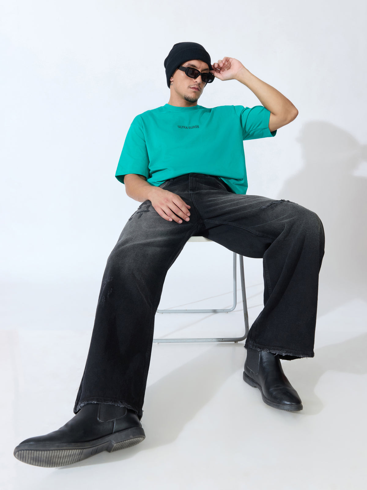 Orali - Baggy Distressed Jeans - Black Shade