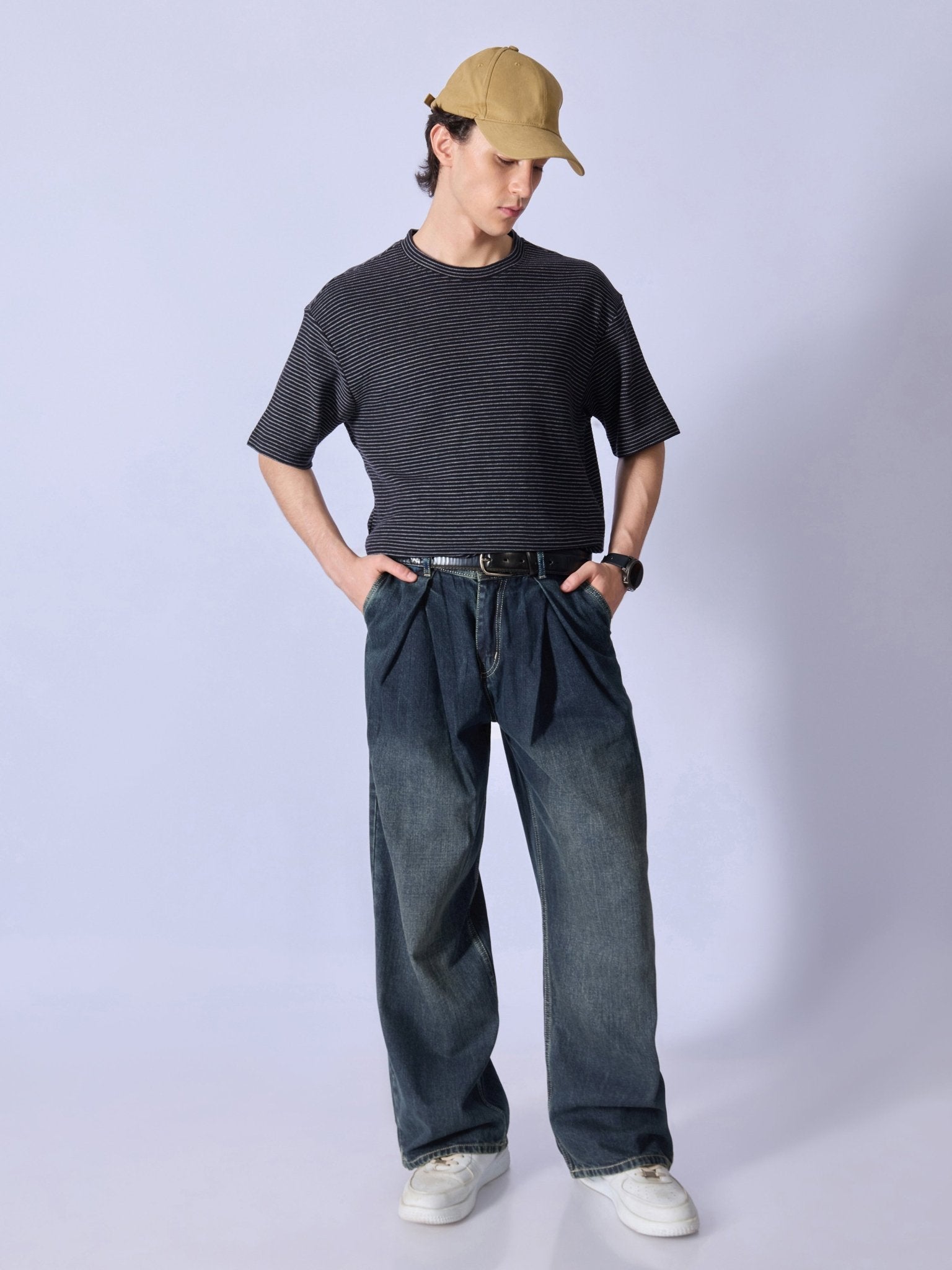 Quro - Baggy Pleated Jeans - Dark Blue - Espanshe