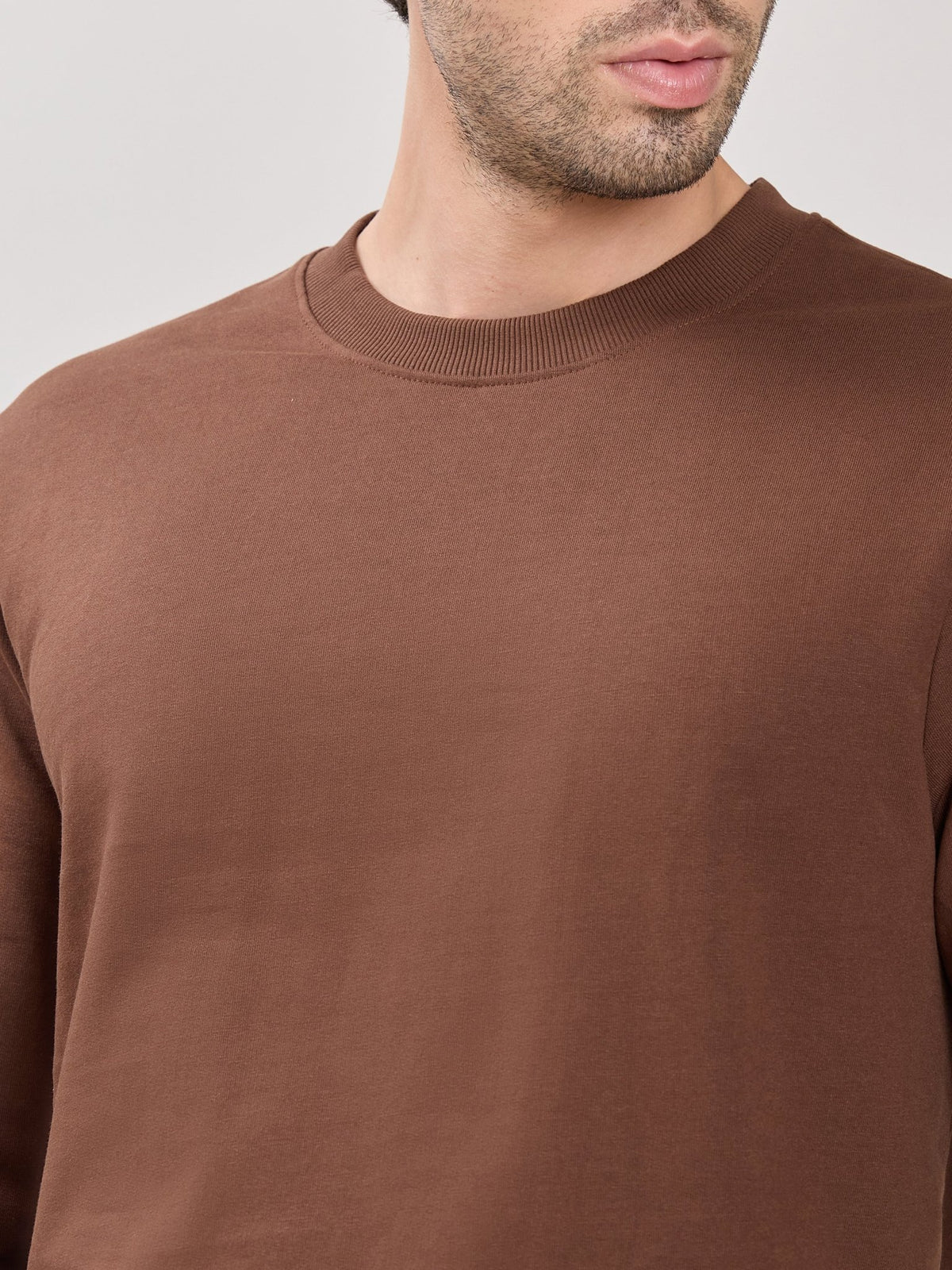 Stanwick - Slim Fit Chocolate Lacquer Crew Neck Sweater - Espanshe