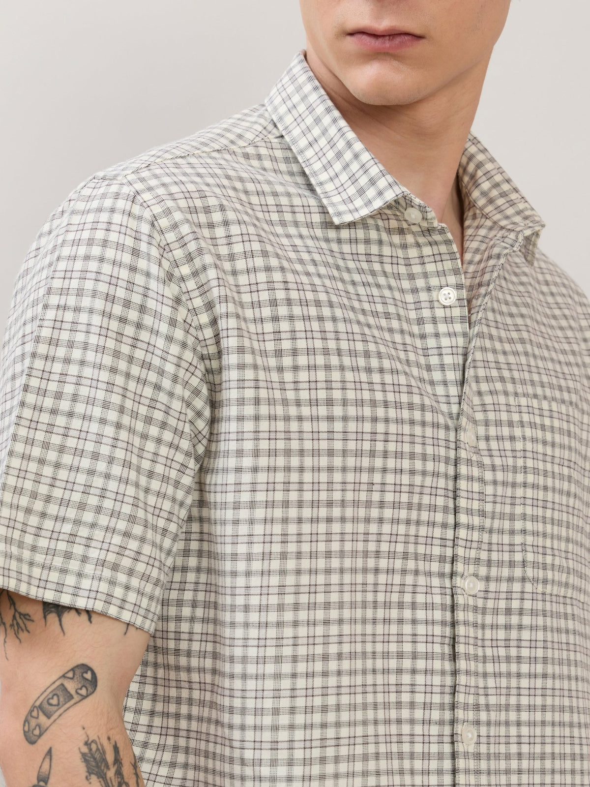Zenamo - Relaxed Fit Micro Checks Shirt - Off White - Espanshe