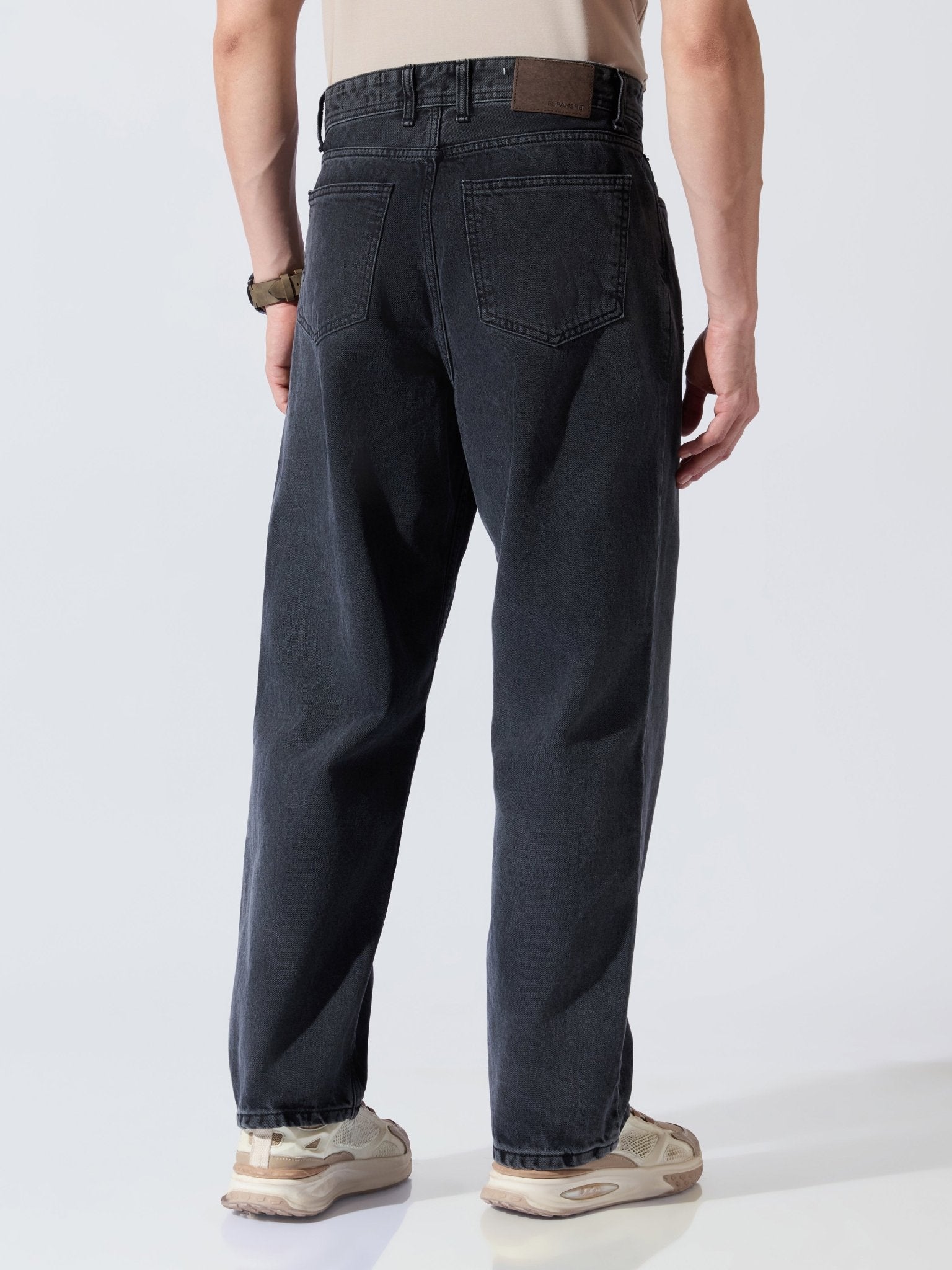 Zora - Relaxed Fit Jeans - Black Shade - Espanshe