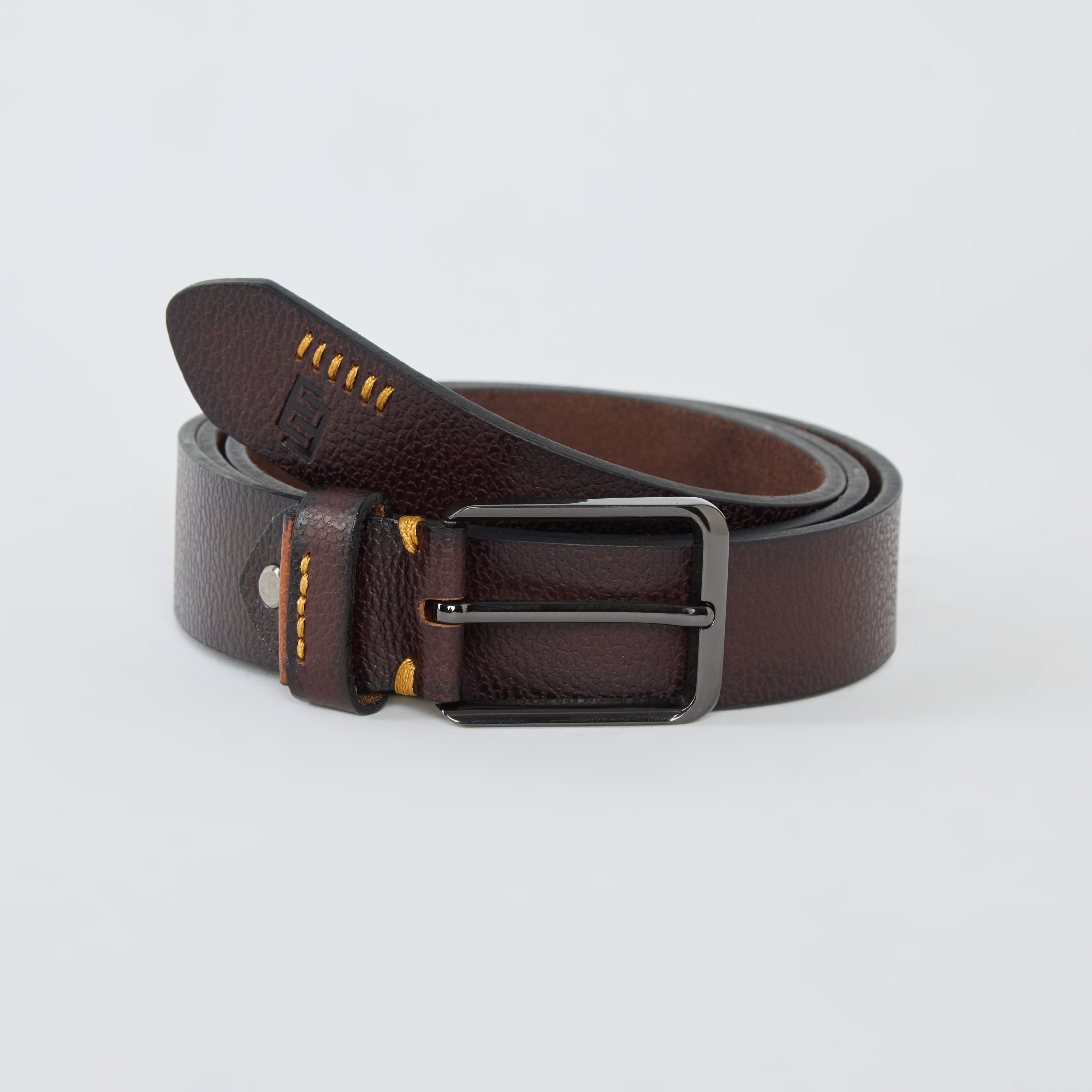 textured  belt made from geniune leather
leather belt for men
textured belt for men