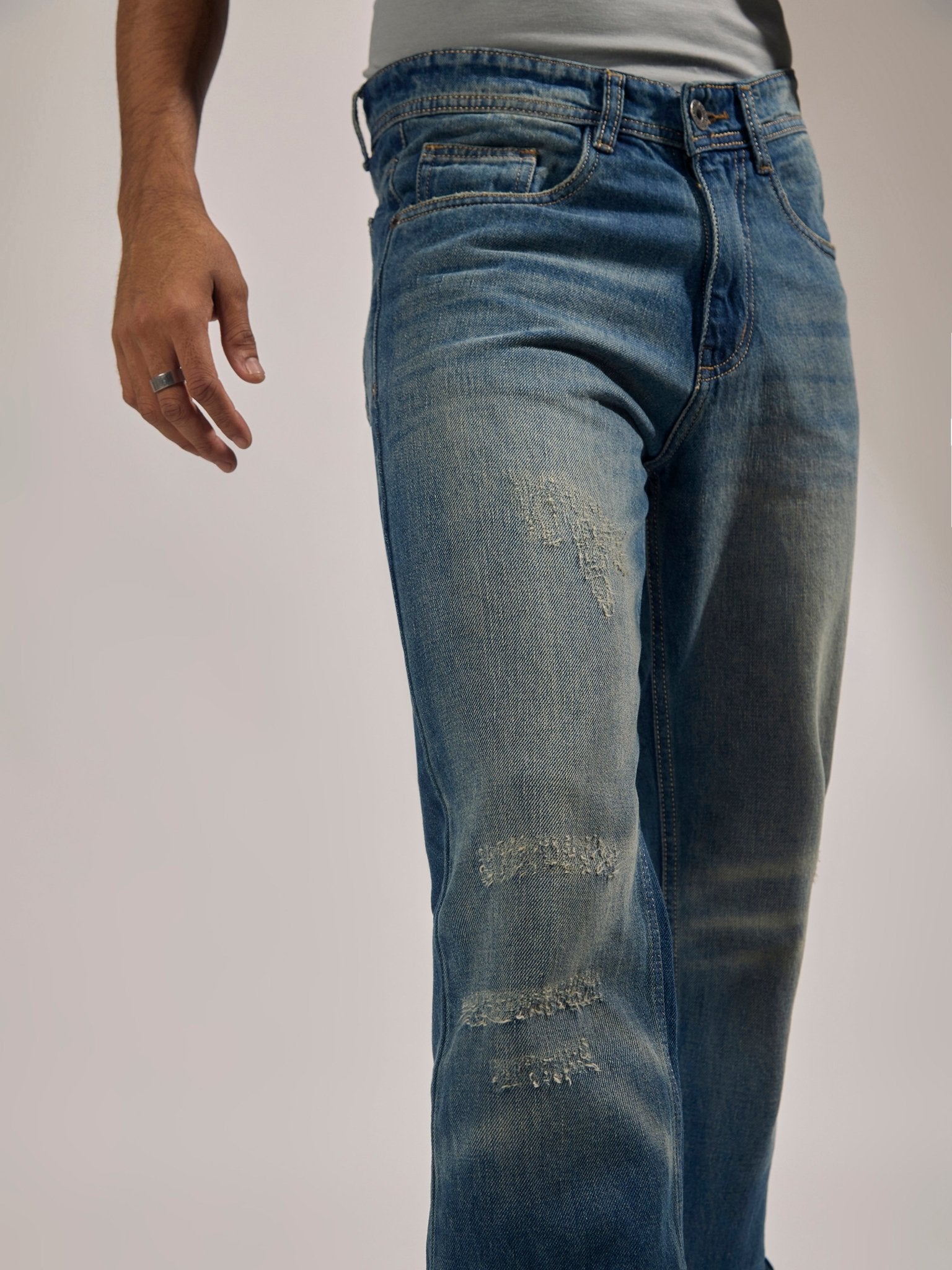 Kalliope - Straight Fit Faded Jeans - Blue - Espanshe