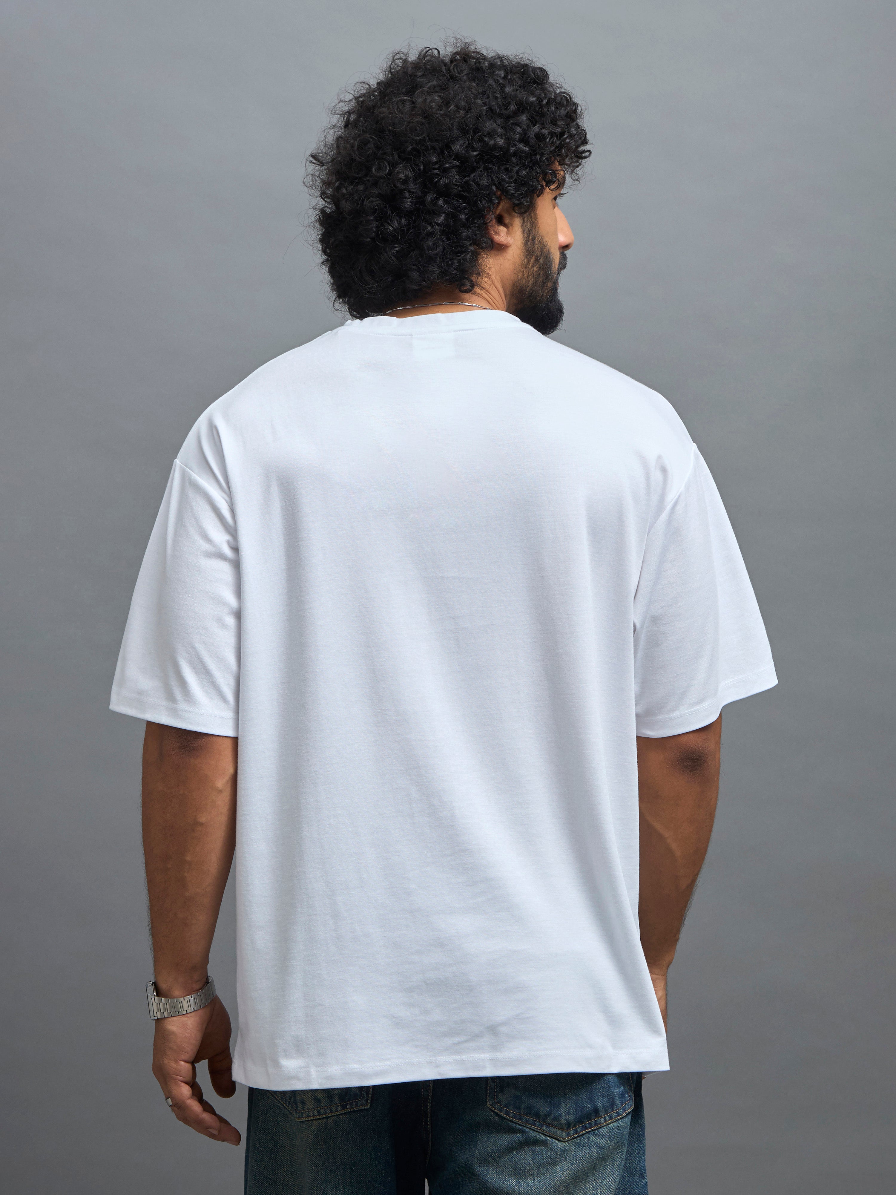 men's halfsleeve plain tshirt in white