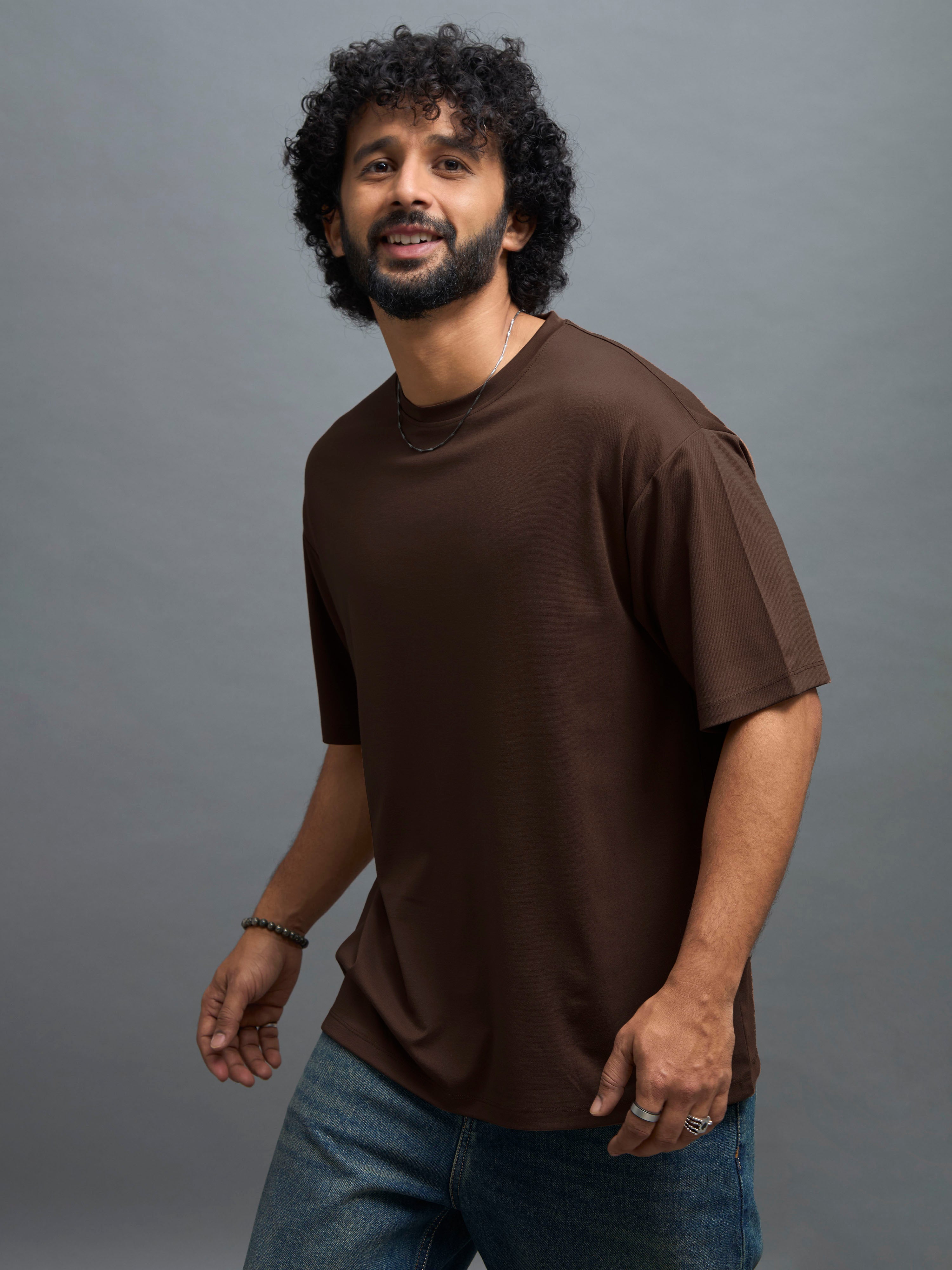 men's halfsleeve plain tshirt in ground coffee
