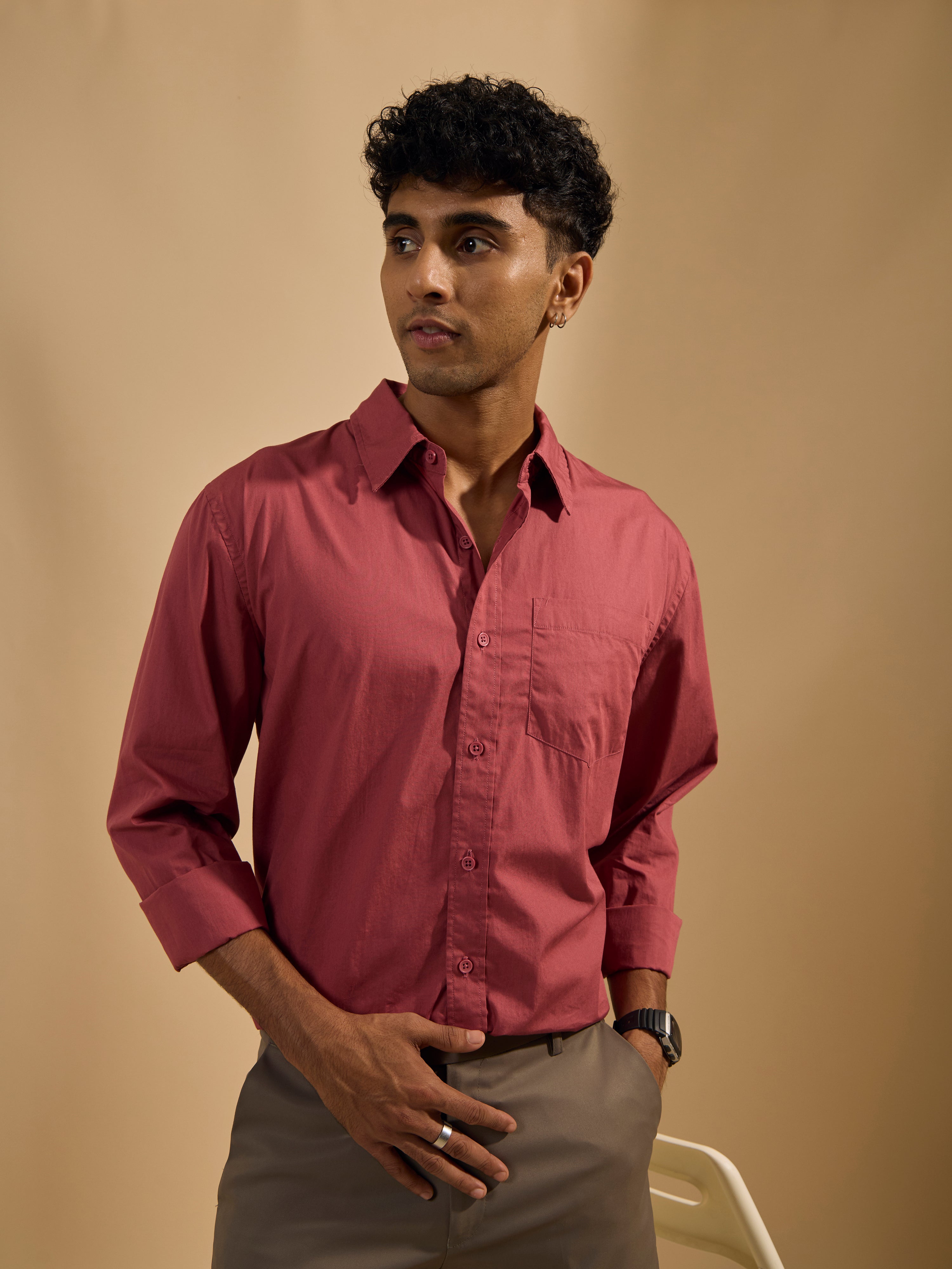 men's red full sleeve solid shirt with premium quality cotton
Men's outfit for every occassion